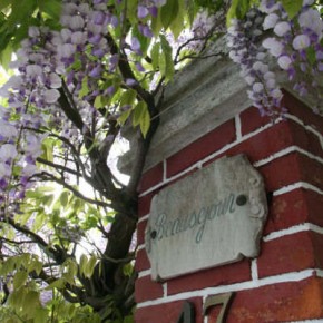 Rencontres à la Villa Beauséjour. Rencontres à la Villa Beauséjour.
