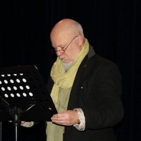 Joël Bastard, "Entre deux livres". Joël Bastard, "Entre deux livres".