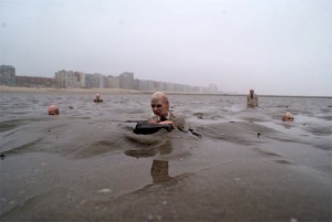 Isaac-Cordal-climate-change-3