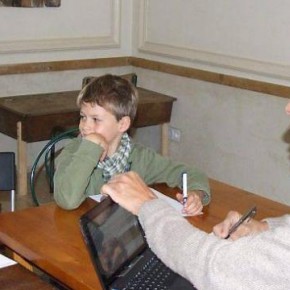 Résonances : "L'Atelier de Louis". Résonances : "L'Atelier de Louis".