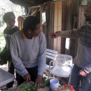 Planète migrants, l'agriculteur qui sème l'humanité. N°769 Planète migrants, l'agriculteur qui sème l'humanité. N°769