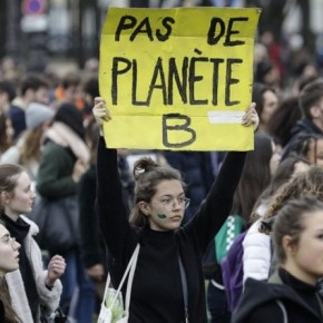 Sylvie Ollitrault, « La désobéissance civile peut fédérer ». Sylvie Ollitrault, « La désobéissance civile peut fédérer ».